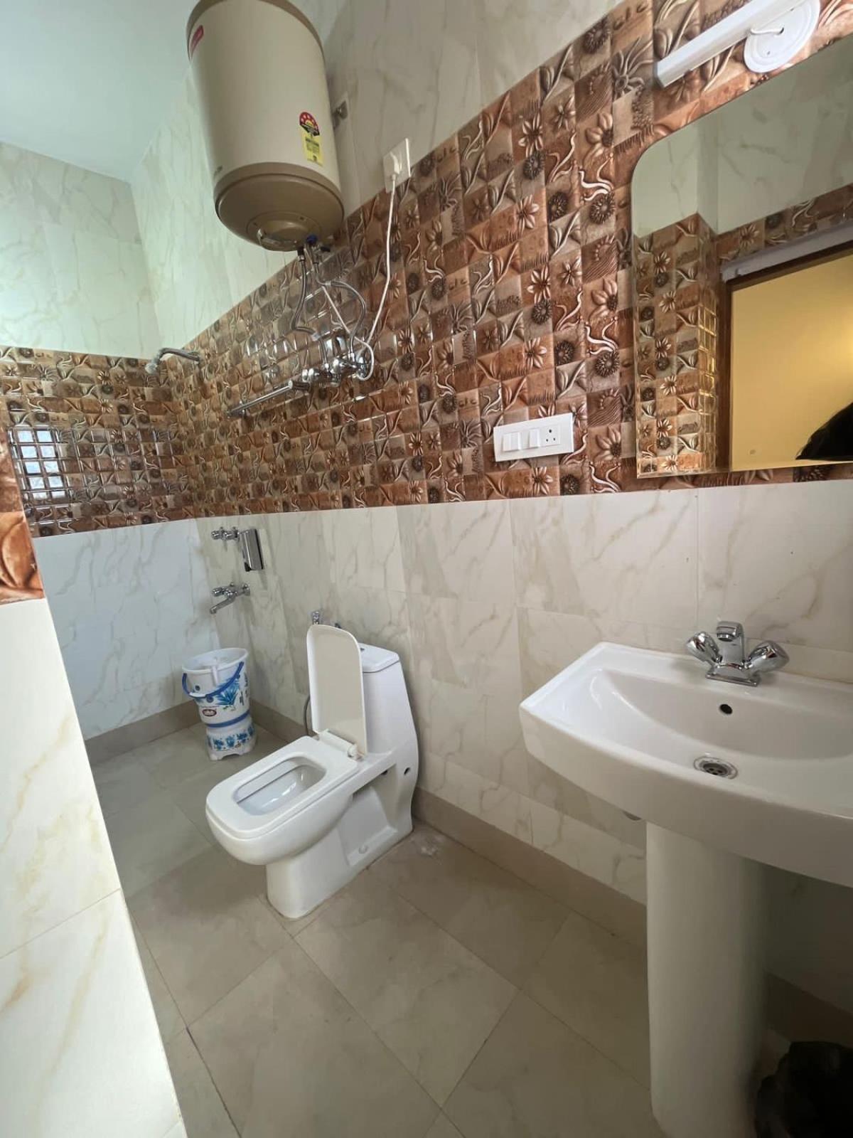 Tara Home Shimla Near Mall Road מראה חיצוני תמונה